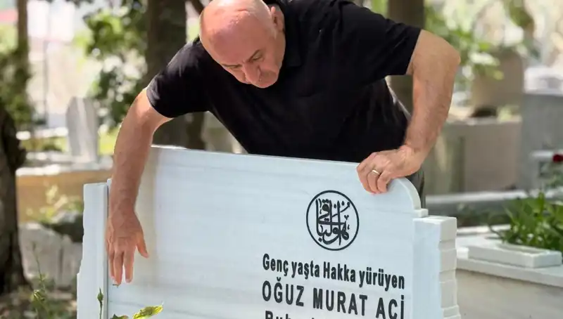Aci Ailesinin Babalar Günü: Derin Bir Yüreğin Hüzünlü Anıları