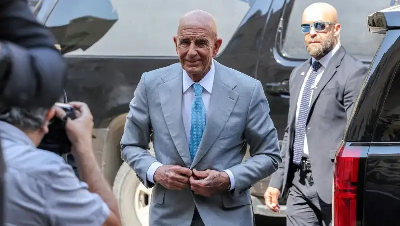 Suriye İçin Umut: ABD Elçisi Barrack'tan Tarihi Sükunet Çağrısı