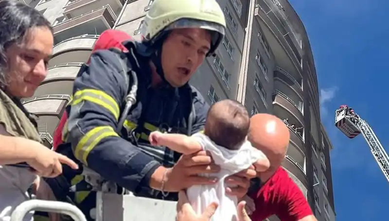 Kayseri'de 14 Katlı Binada Şok Yangın: Can ve Mal Kaybı Olmadı!