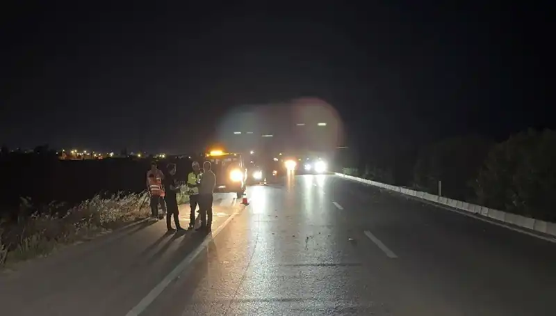 Adana'da Üç Araçlık Zincirleme Trafik Kazası: Detaylar ve Son Gelişmeler