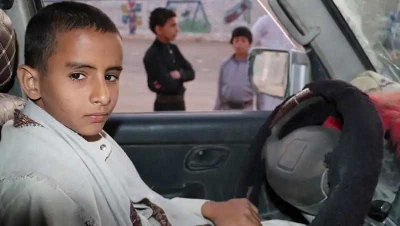 Yemen'deki Çocuk Şoförler: İç Savaş ve Hayatta Kalma Mücadelesi