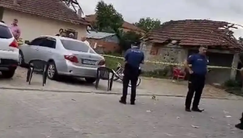 Tuvalet Terörü: Öldürdüğü Kişiyle Kaçmaya Çalışan Zanlı Yakaladı!