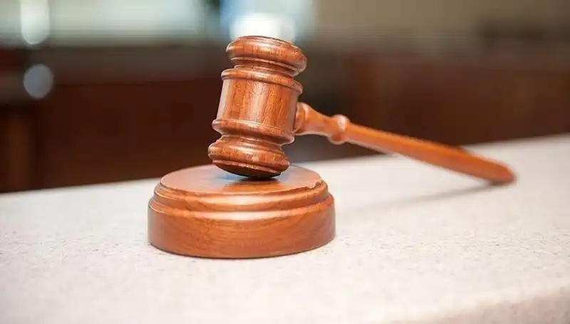 Evde Uyuşturucu Satışı Yapan Sanığa 8 Yıl 4 Ay Hapis Cezası Verildi