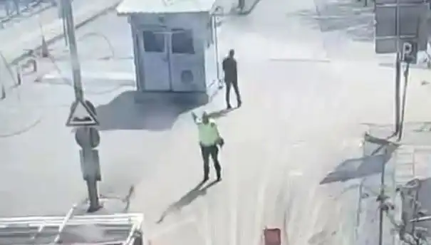 CHP Otobüs Şoförüne Ev Hapsi: Siyaset ve Toplum Üzerindeki Etkileri
