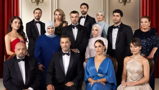 Kızılcık Şerbeti Yeni Sezonu ile Geri Dönüyor: İlk Bölüm Tarihi Belli Oldu