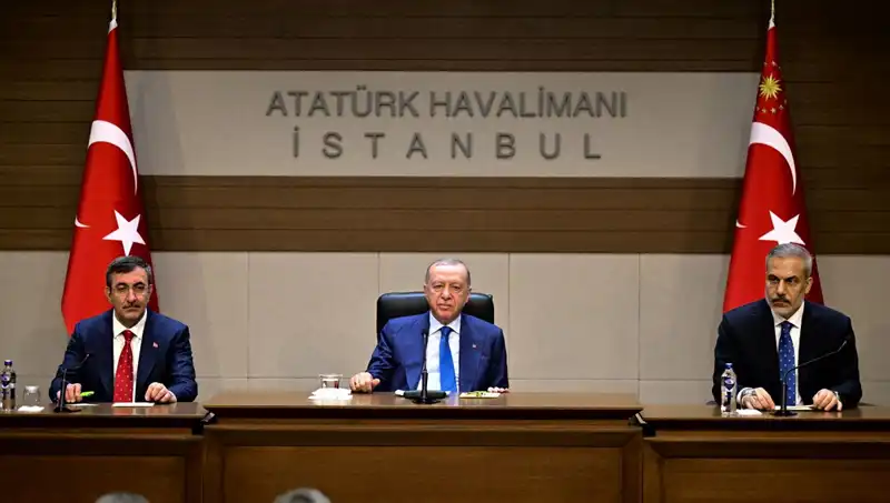 Cumhurbaşkanı Erdoğan'dan Özel'e Sert Tepki: Sağır Duymaz, Uydurur